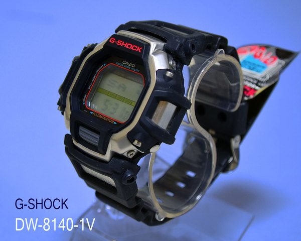 出品まだ在庫あり G-SHOCK Resistant DW-8140-1V 1995年 メタルカバー