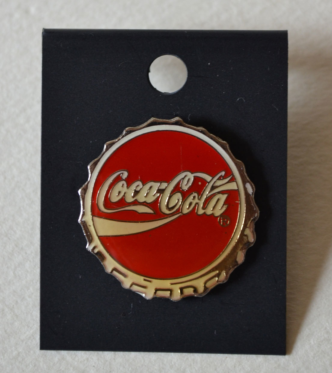 Coca・Cola コカ・コーラ ピンバッチピンズ・王冠 1998: Cochi.ka.ka 